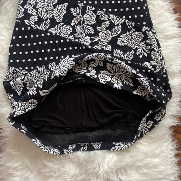 Maeve Anthropologie Effemy Jacquard Dot Dress - Picture 8 of 8